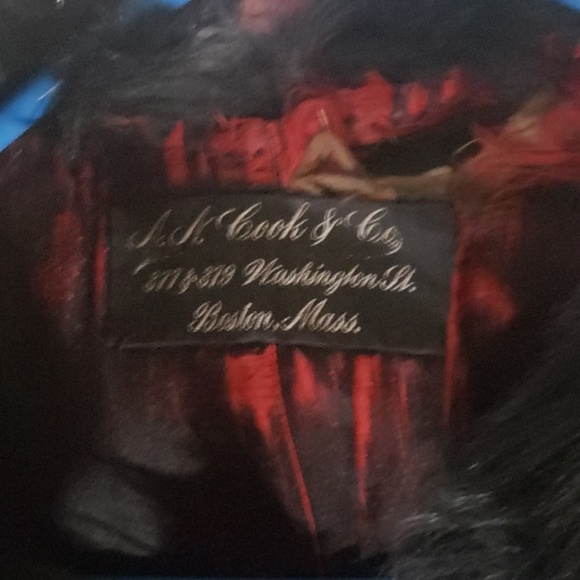 Coat - Picture 2 of 7